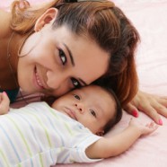 How Long Should a New Mother Wait Before Abdominoplasty?